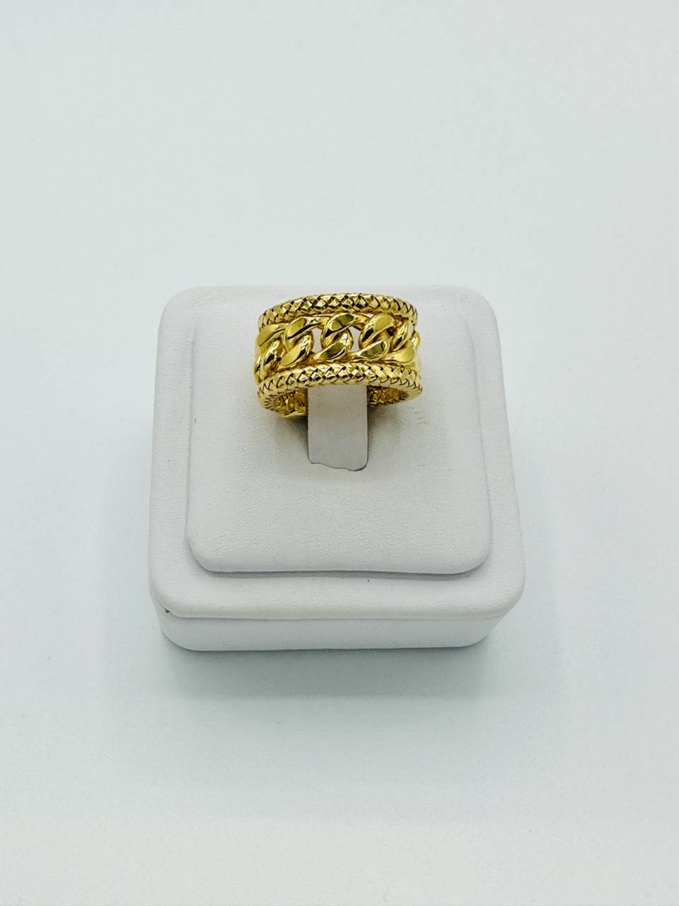 Ladies Ring