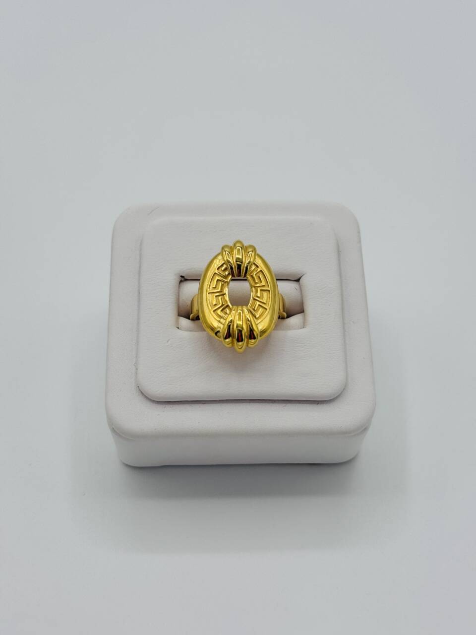 Ladies Ring