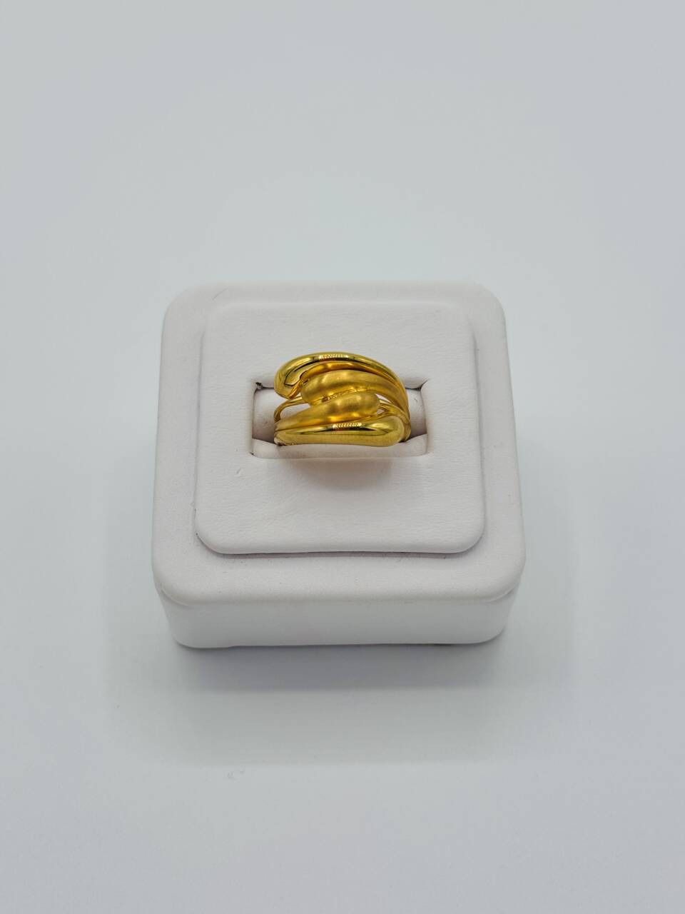 Ladies Ring