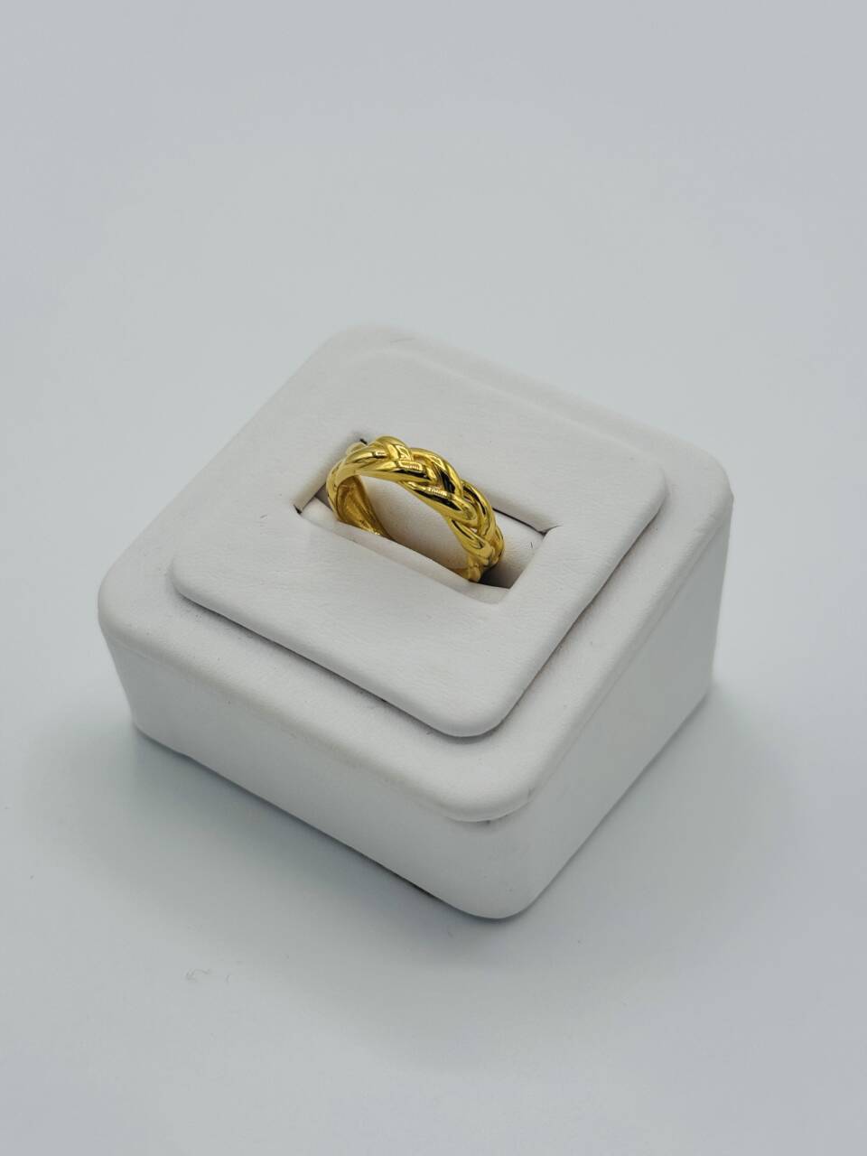 Ladies Ring