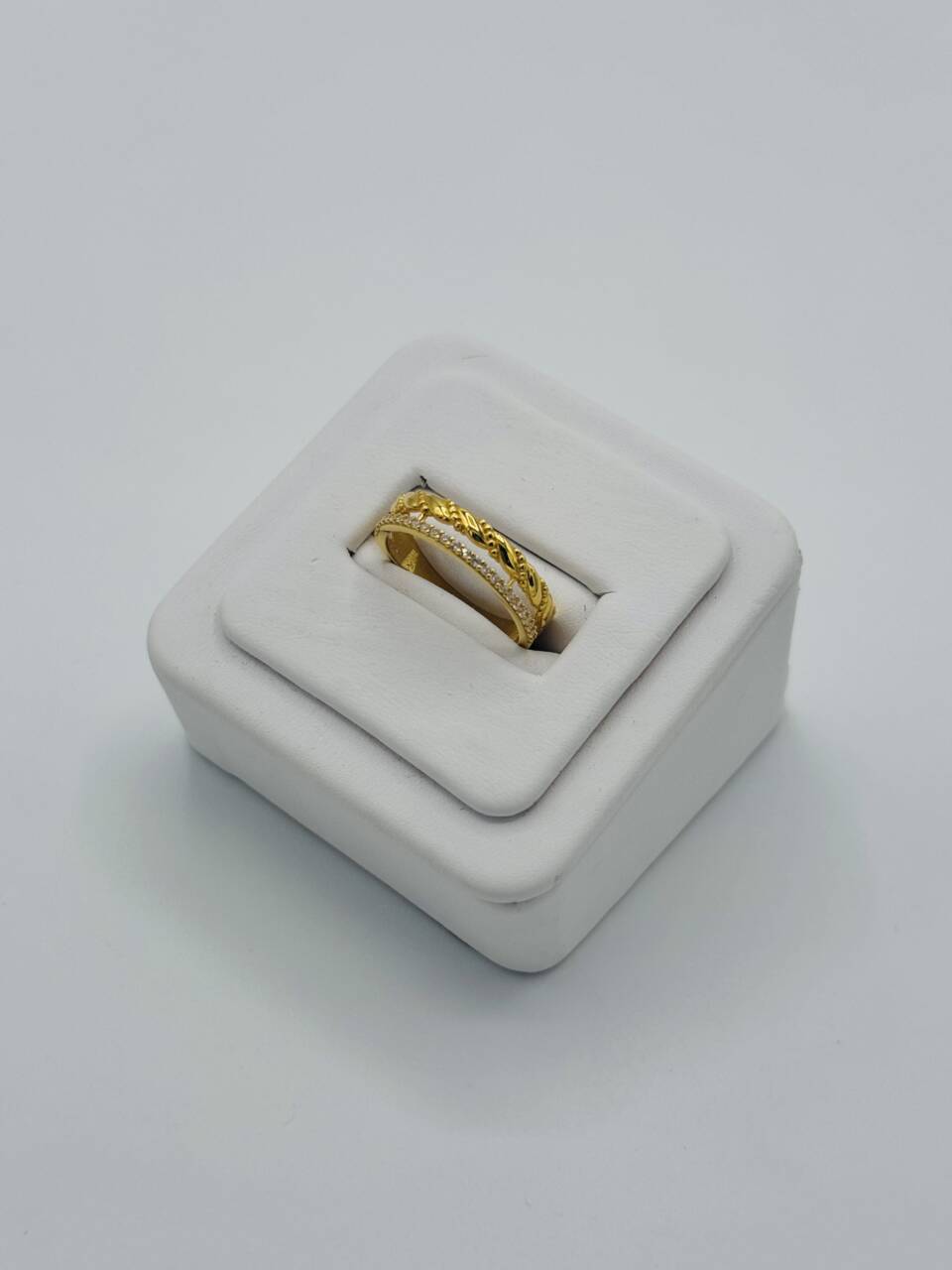 Ladies Ring