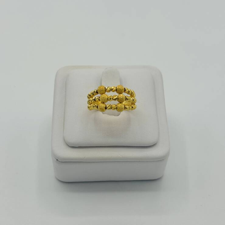 Ladies Ring