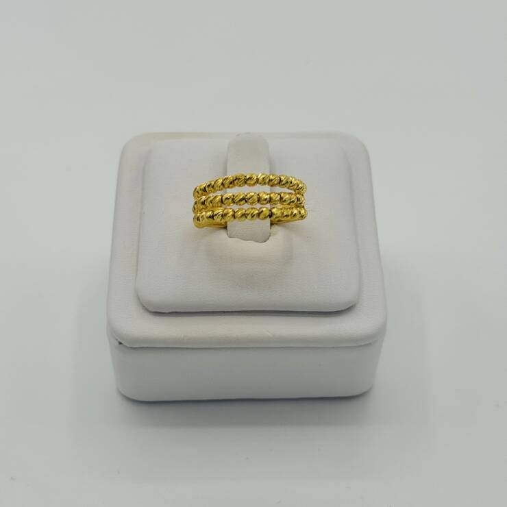 Ladies Ring