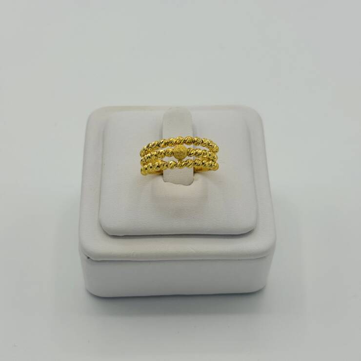 Ladies Ring