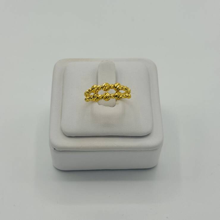 Ladies Ring