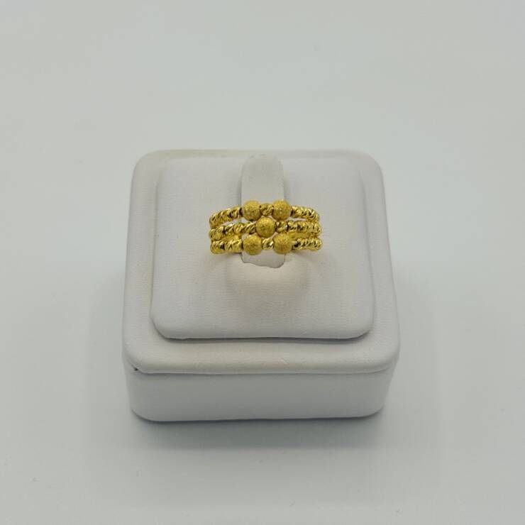 Ladies Ring