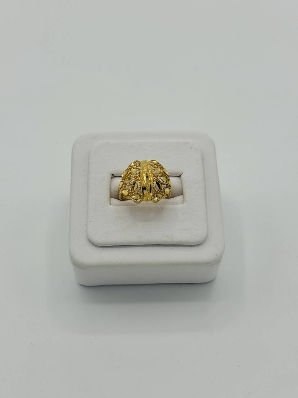 Ladies Ring