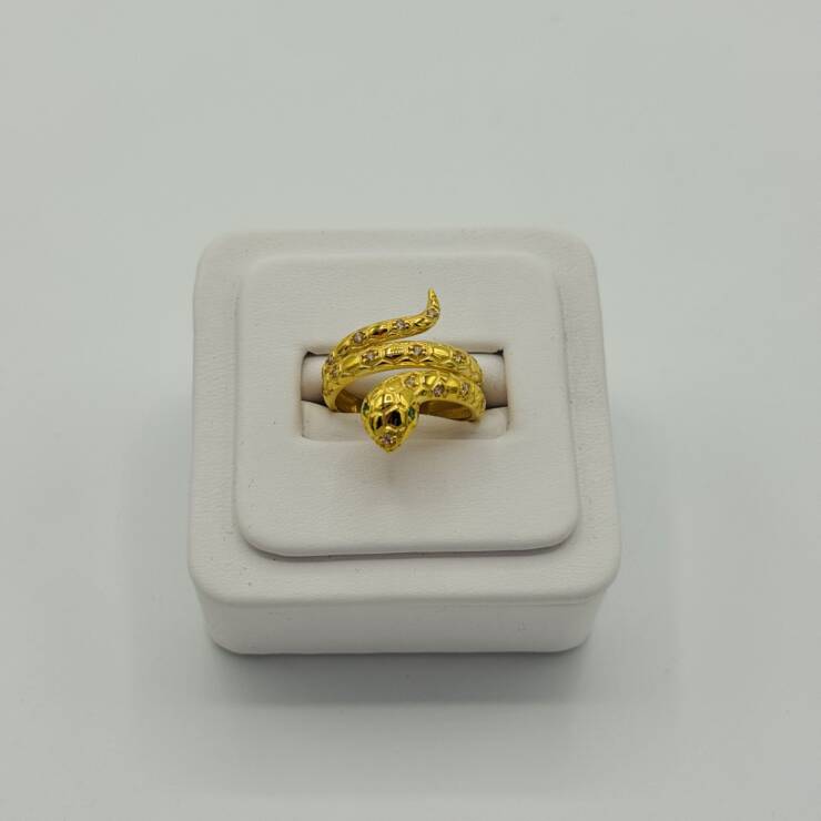 Ladies Ring