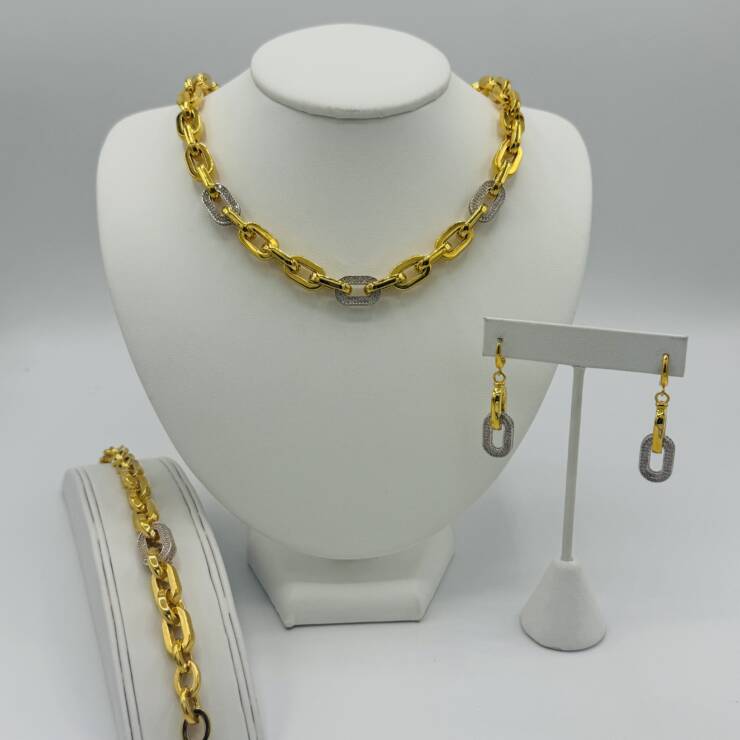 Necklace Set
