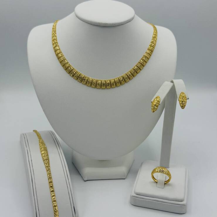 Necklace Set