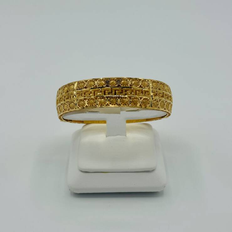 Hinged Bracelet