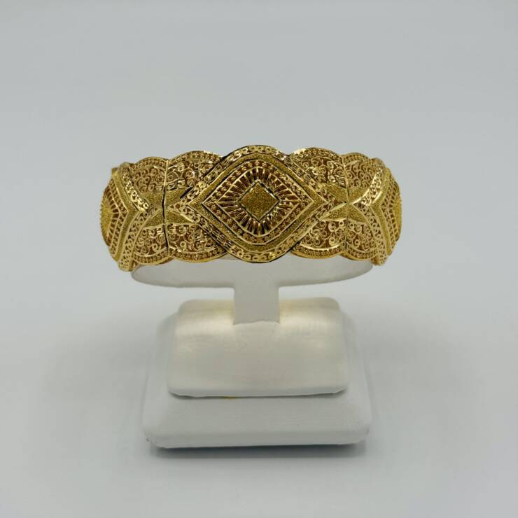 Hinged Bracelet
