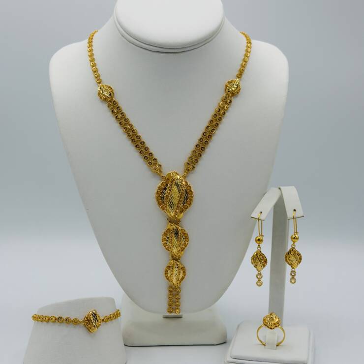 Necklace Set