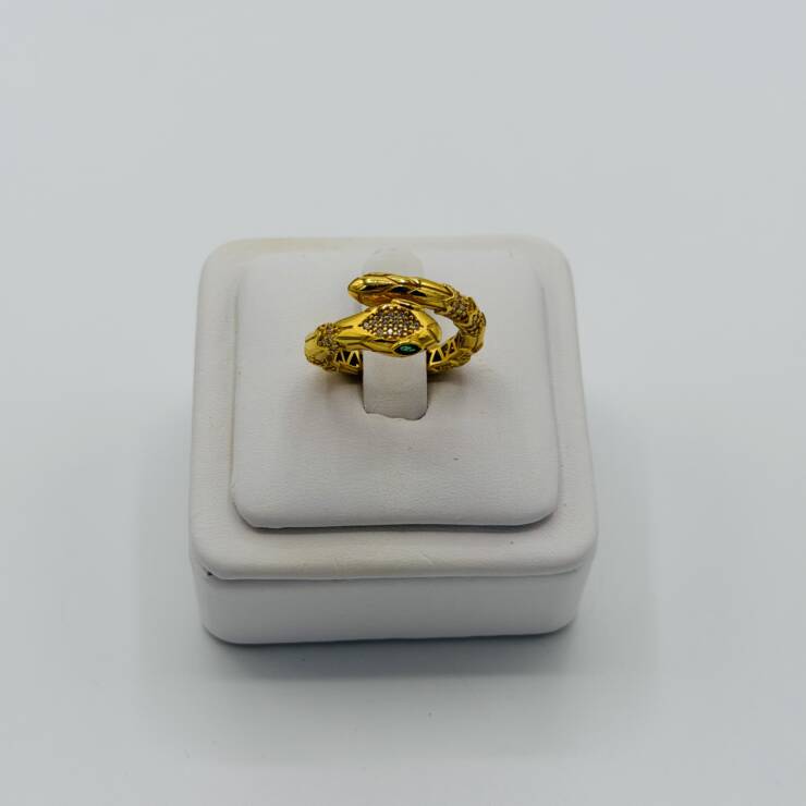 Ladies Ring