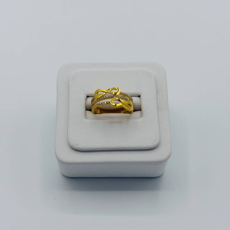 Ladies Ring