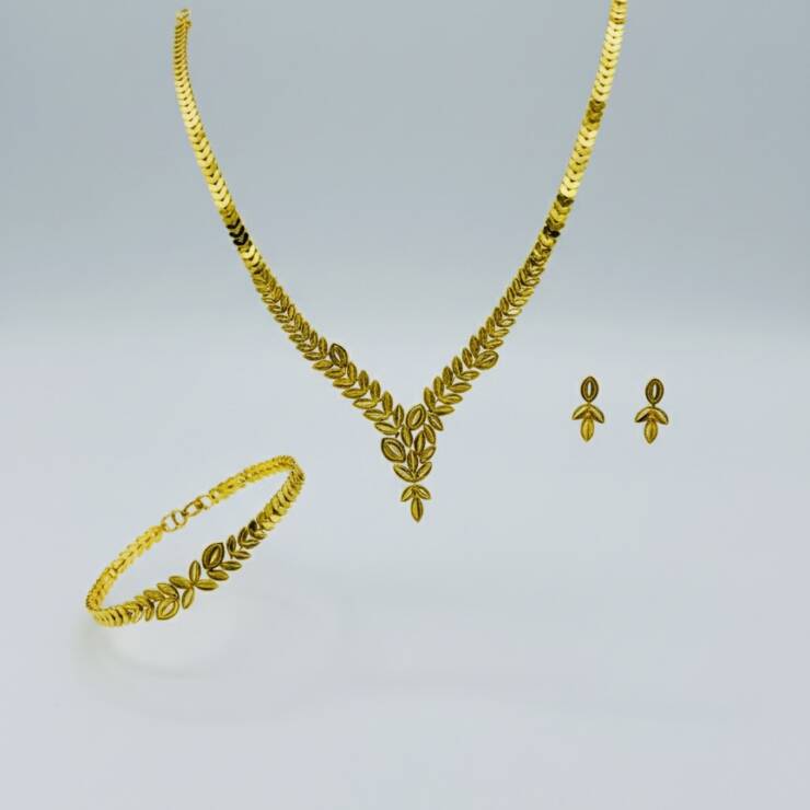 Necklace Set