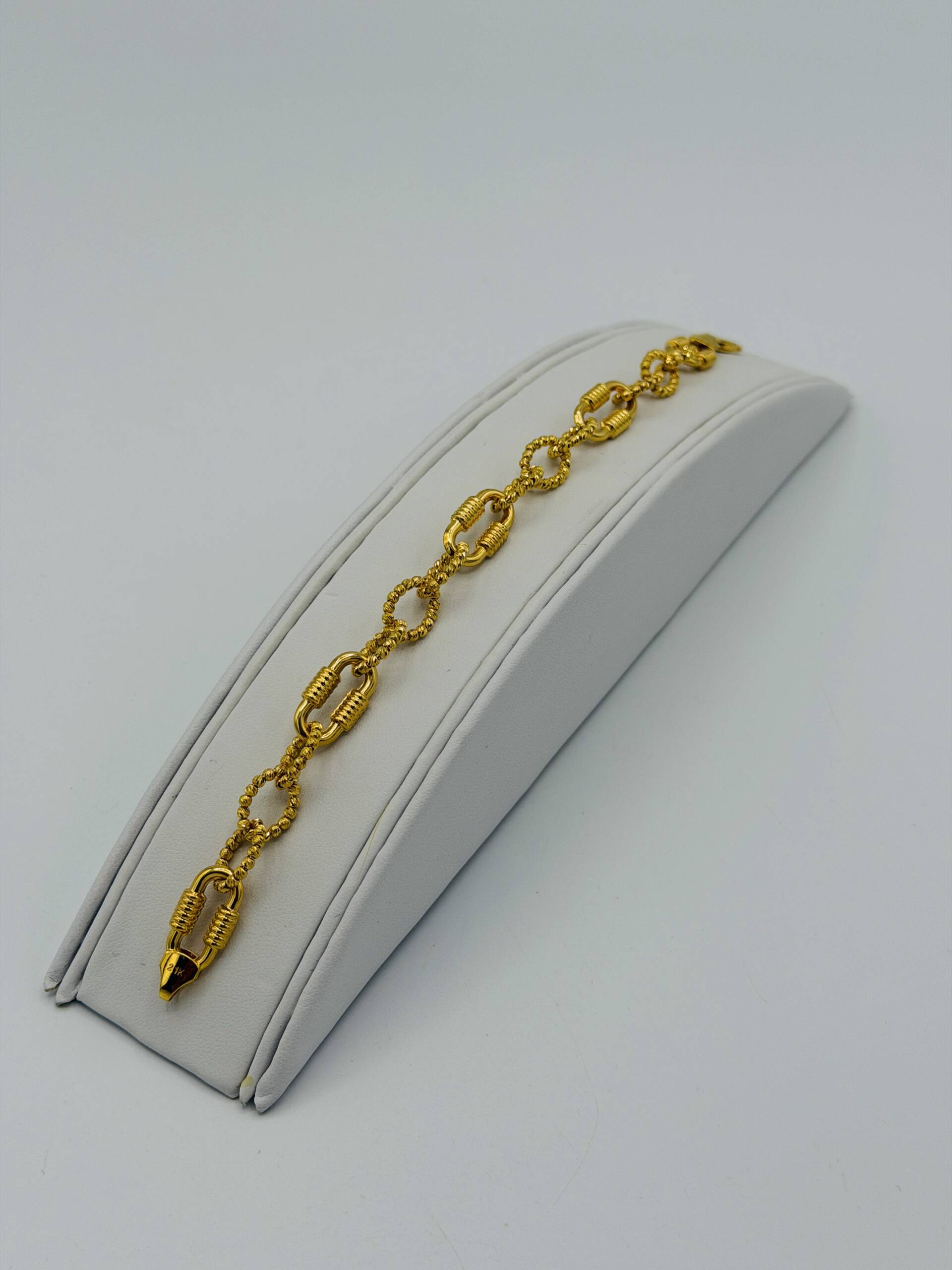 Assorted Bracelet