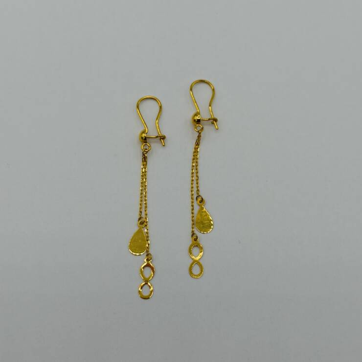 Dangle Earring