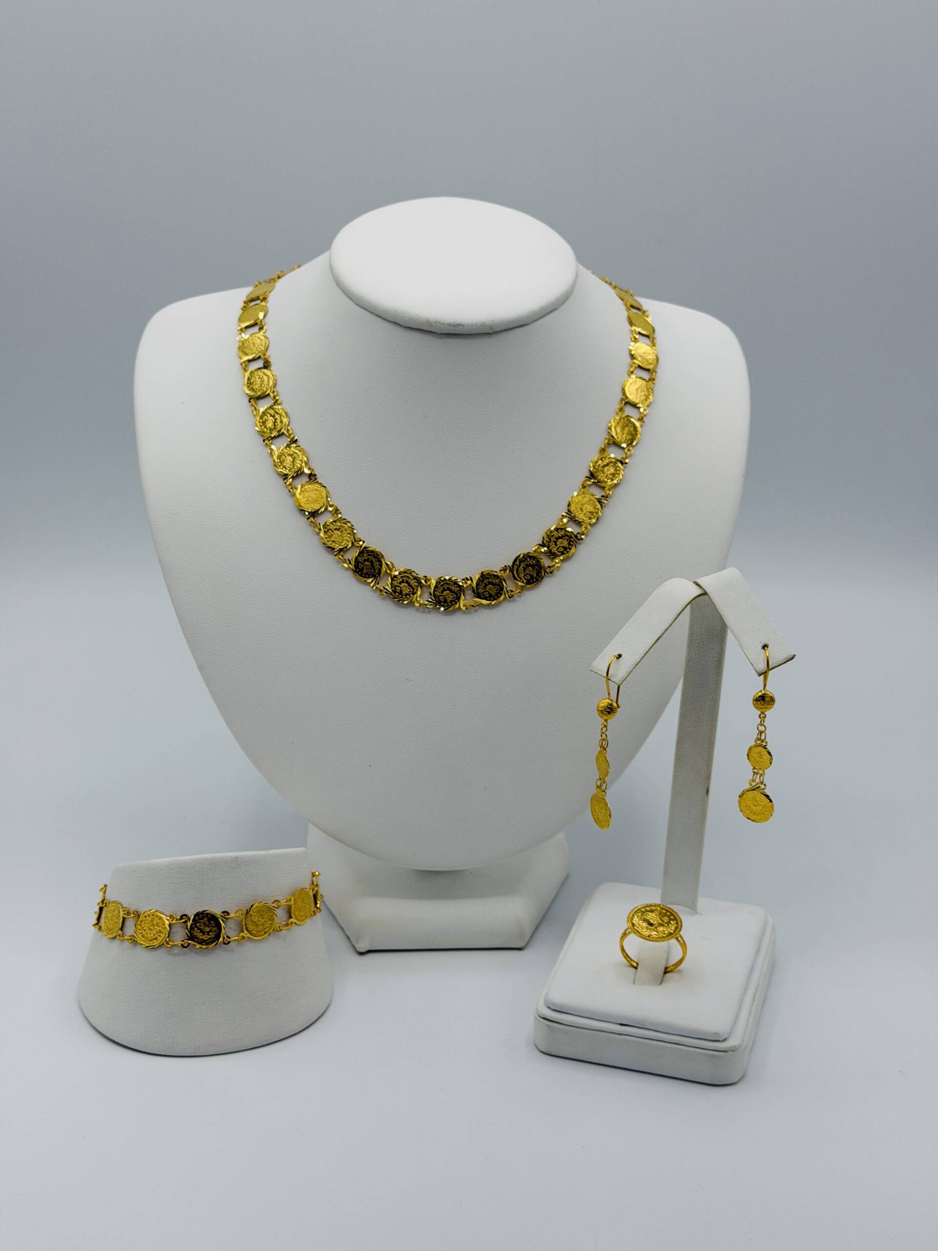 Necklace Set