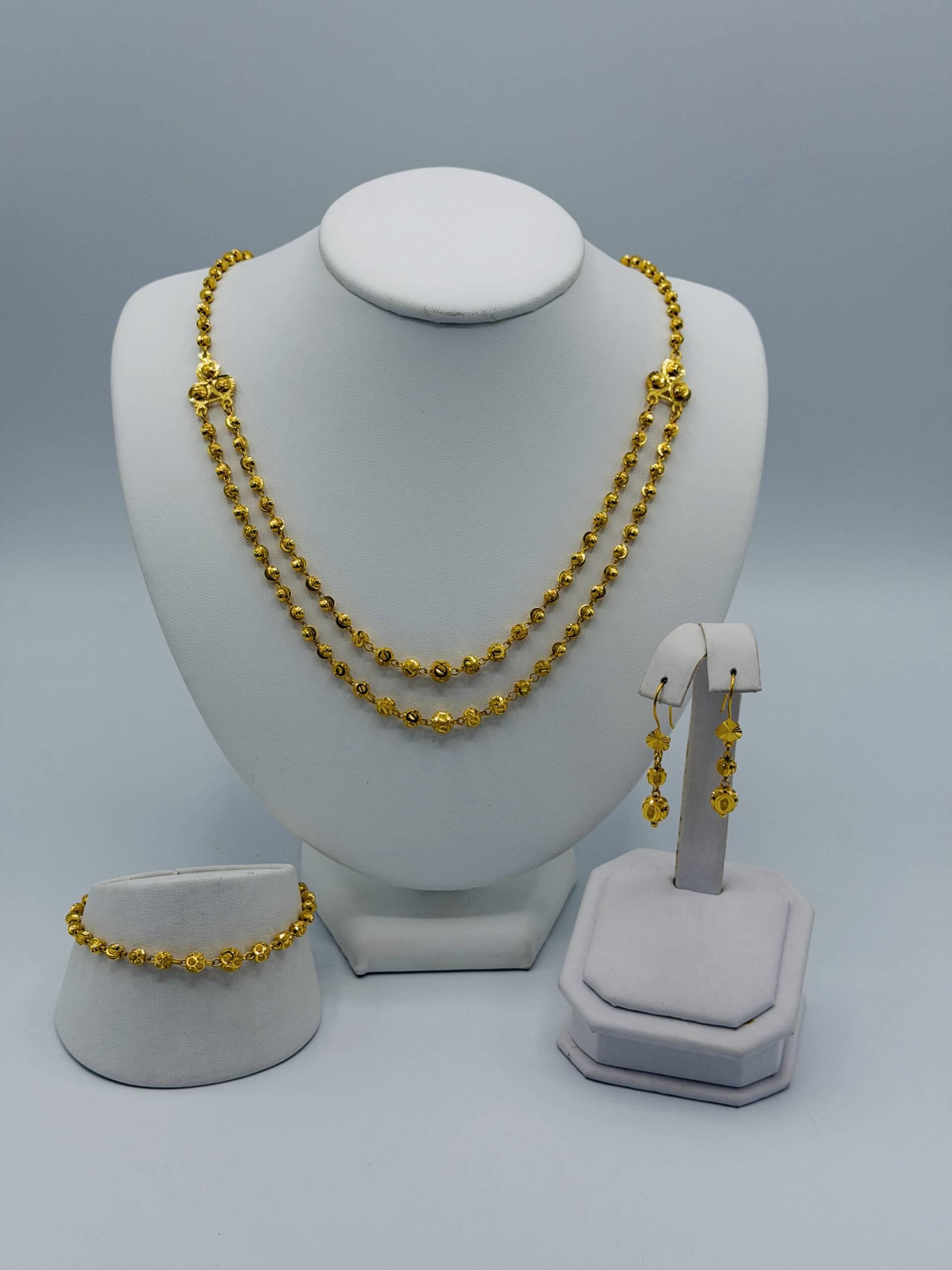 Necklace Set