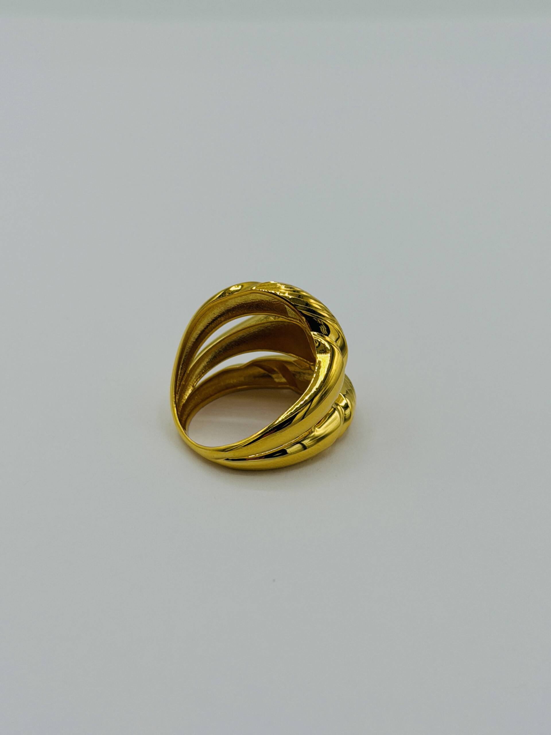 Ladies Ring