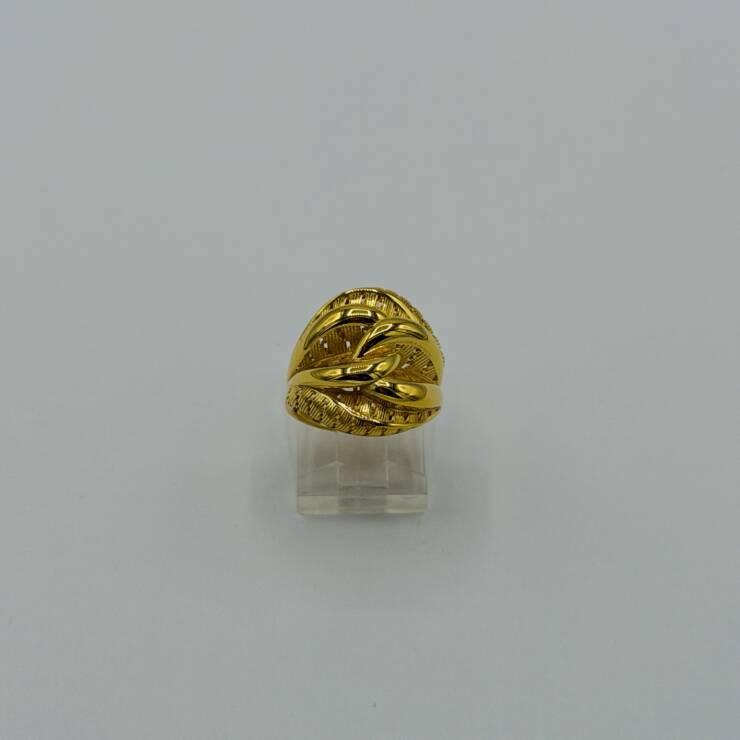 Ladies Ring