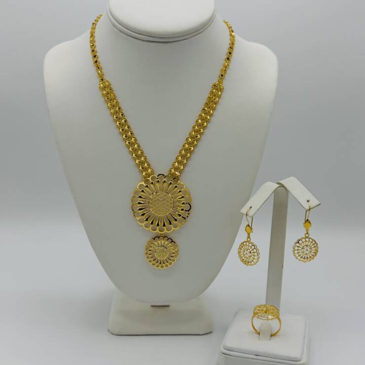 Necklace Set