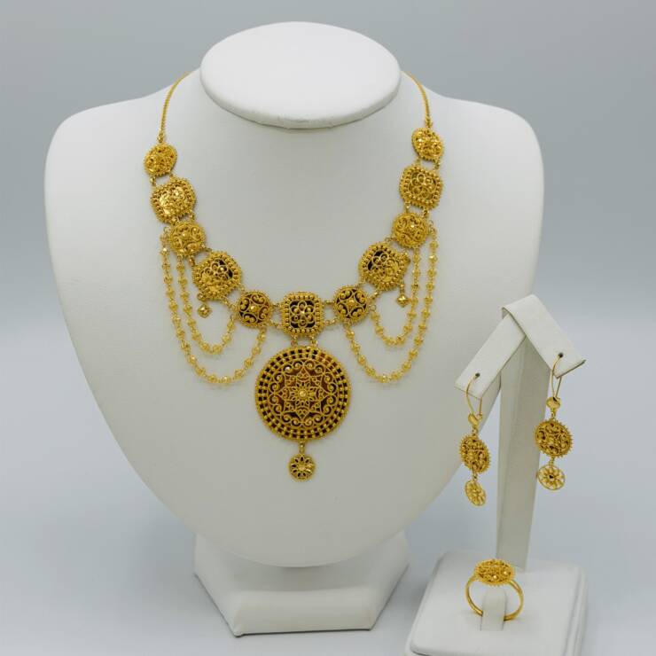 Necklace Set