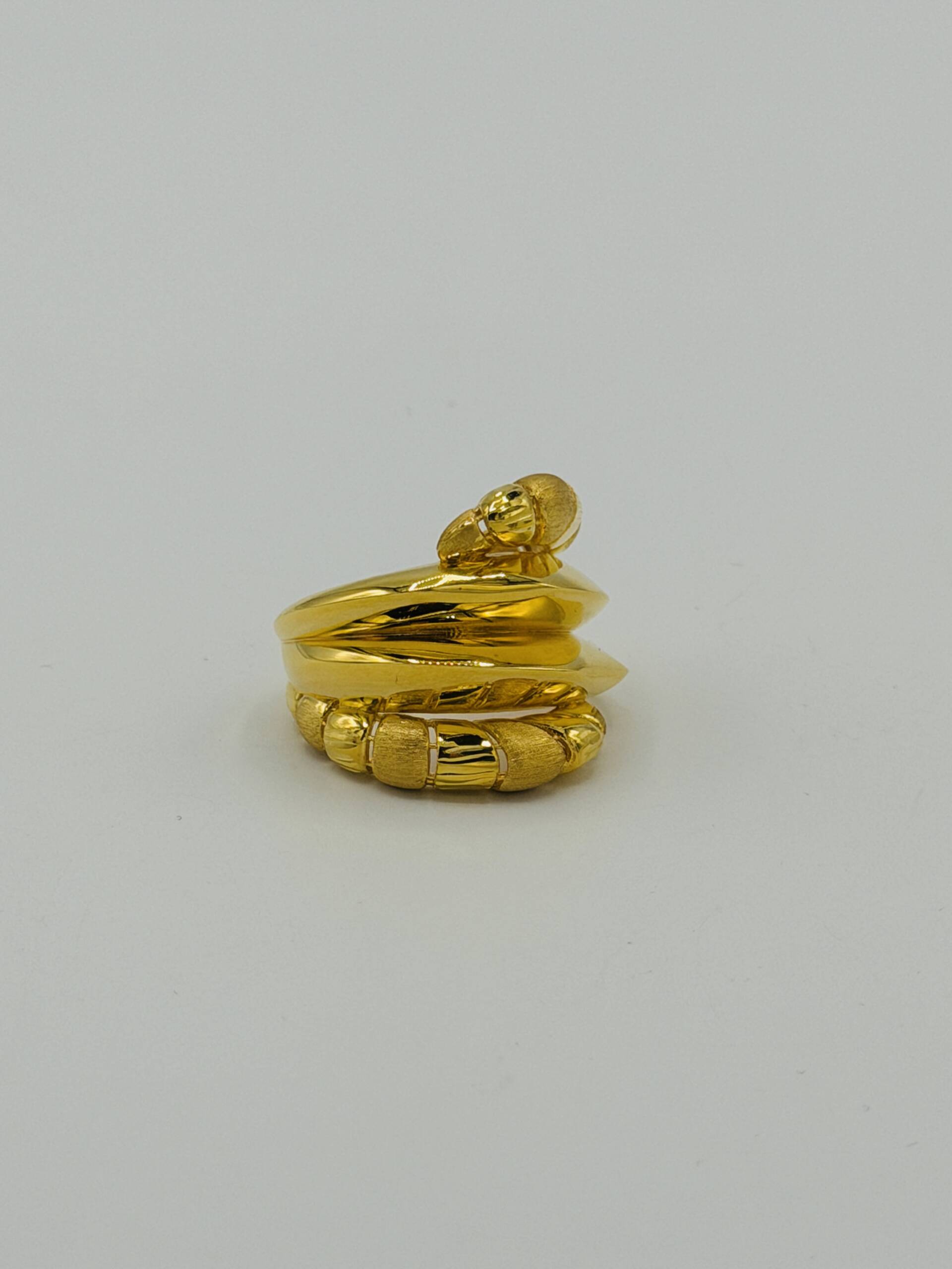 Ladies Ring