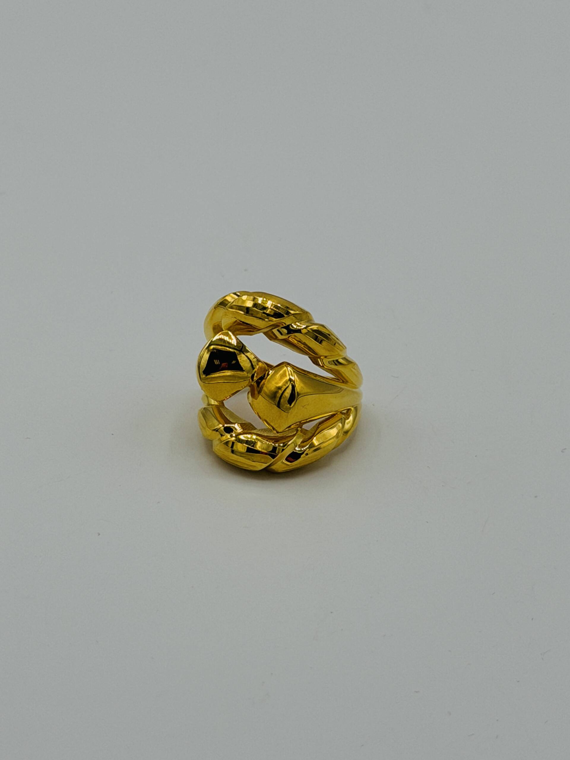 Ladies Ring