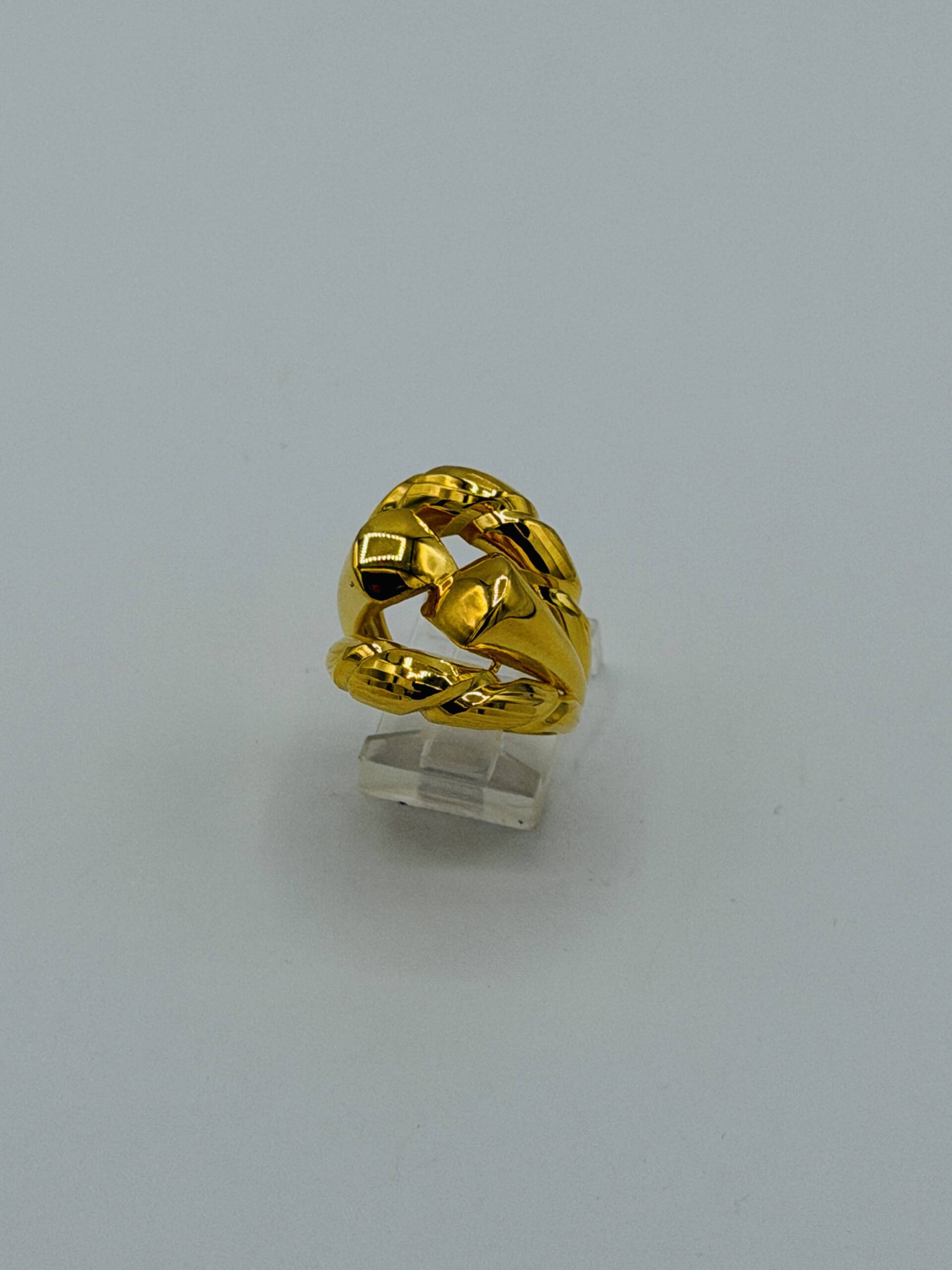 Ladies Ring