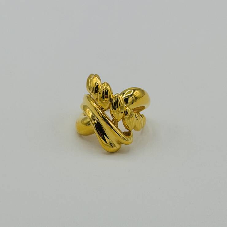 Ladies Ring