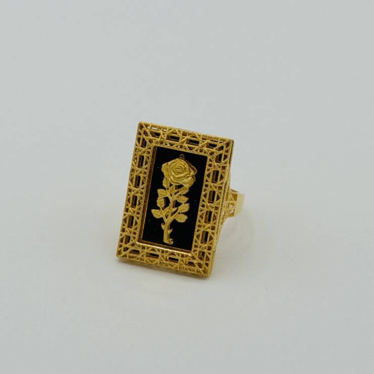 Ladies Ring