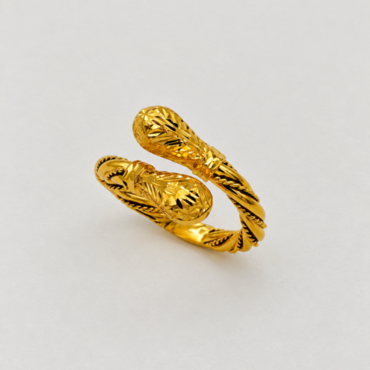 Ladies Ring