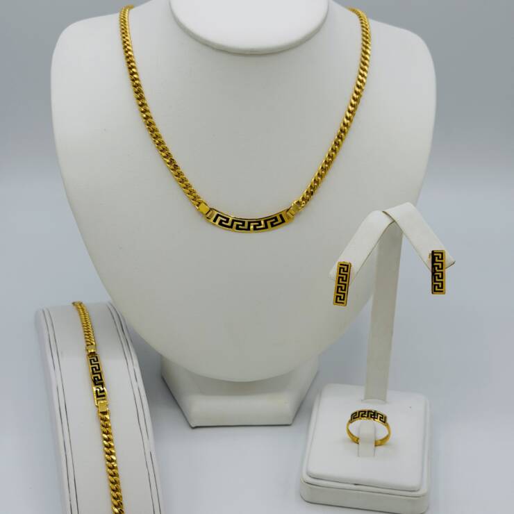 Necklace Set