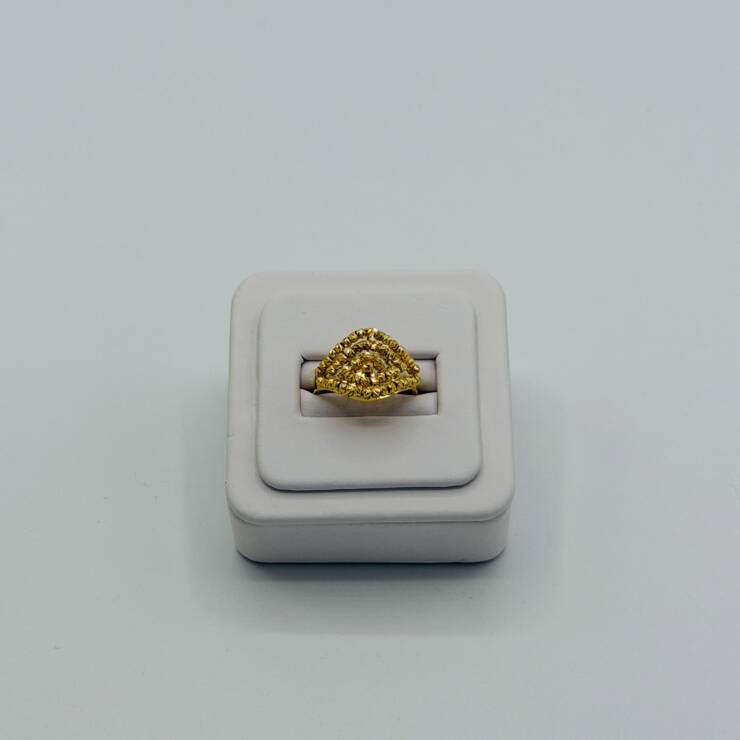 Ladies Ring